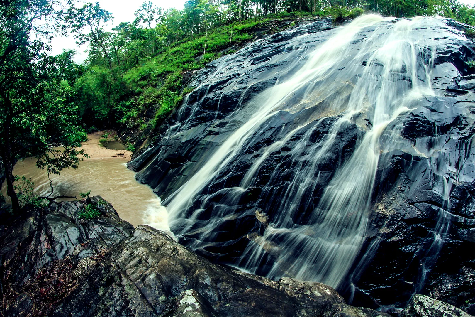 Backpack through the Jungles of Chiang Mai