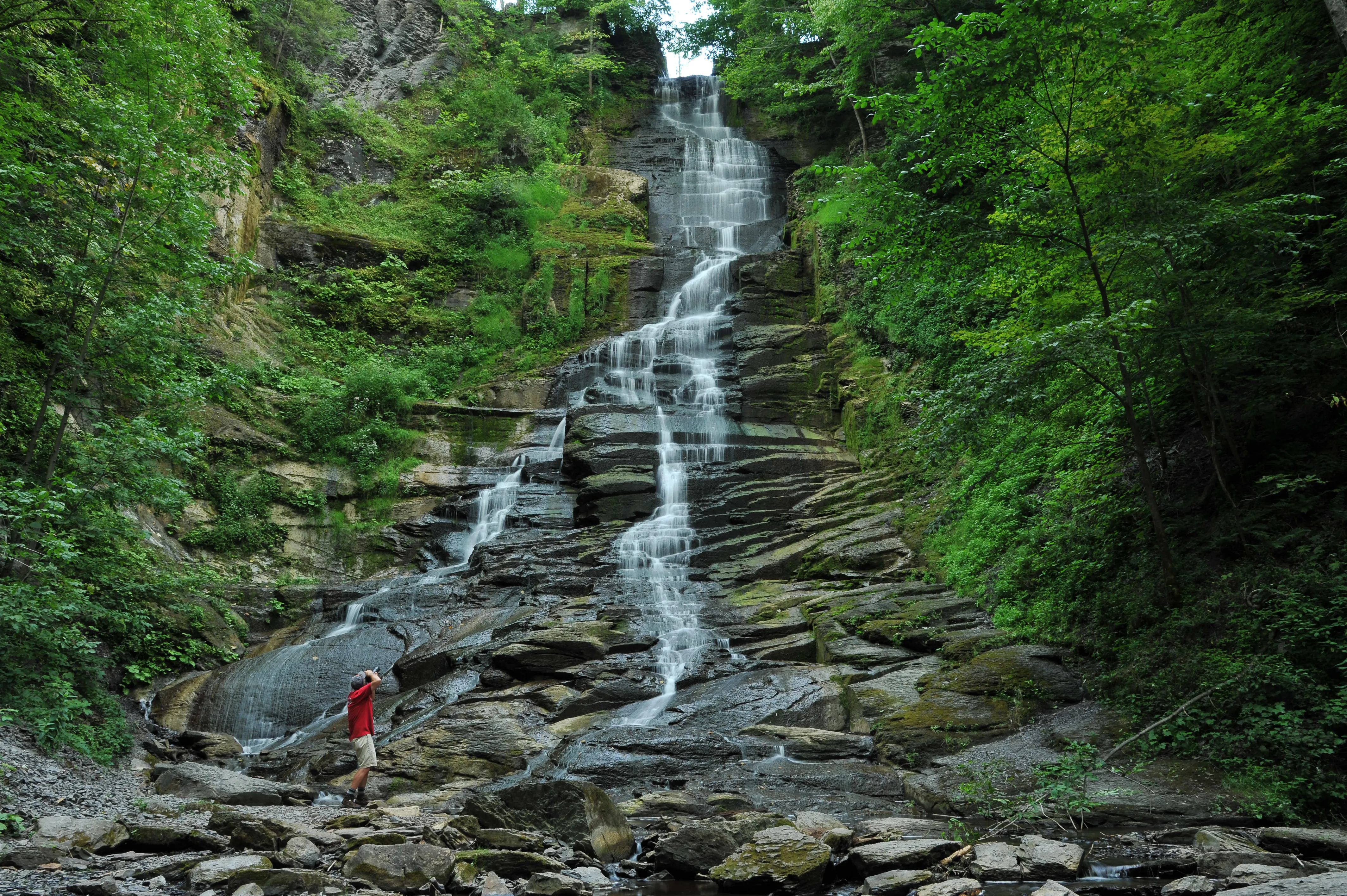 Pratt's Falls Park Trail