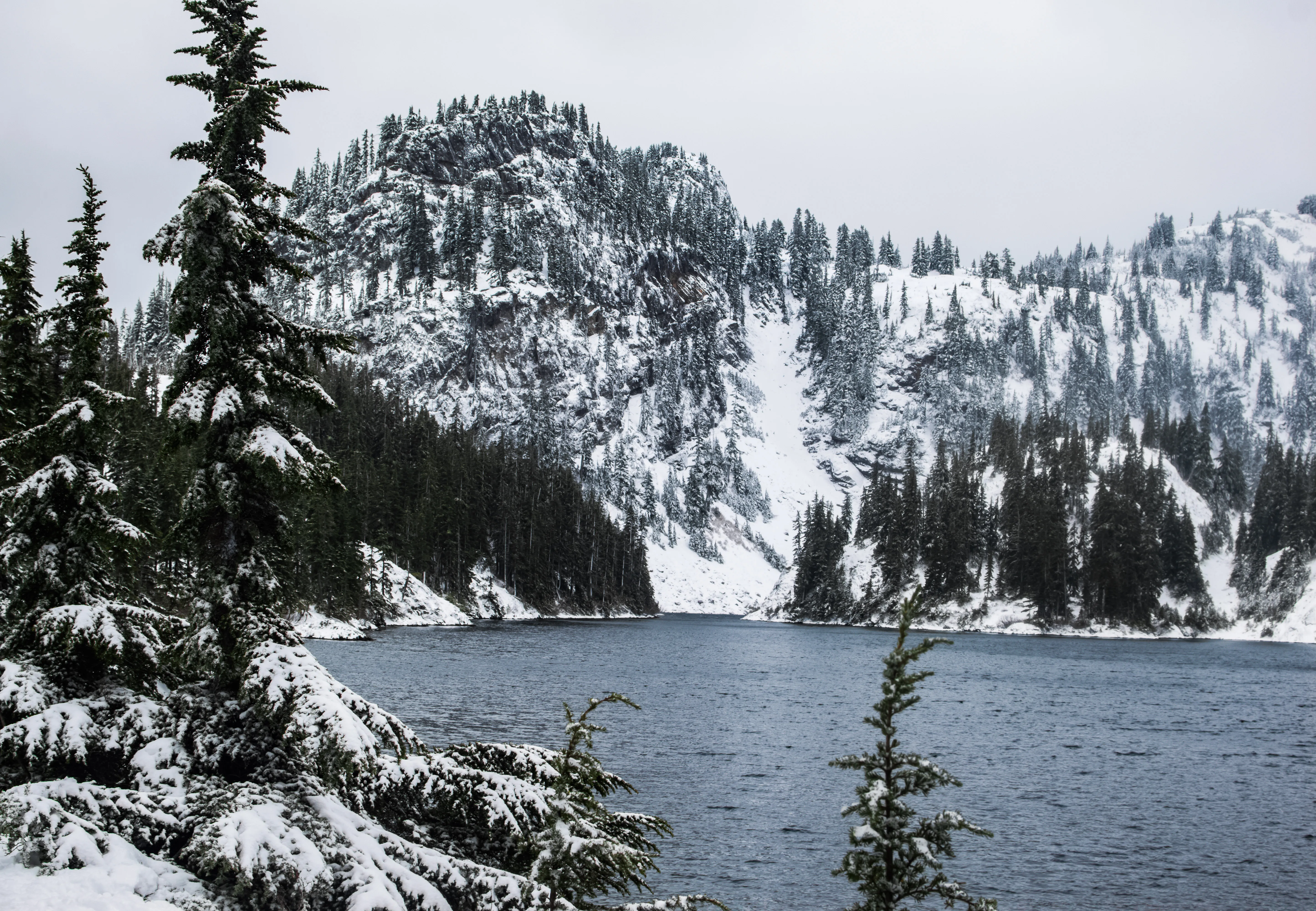Snowshoe to Rachel Lake 