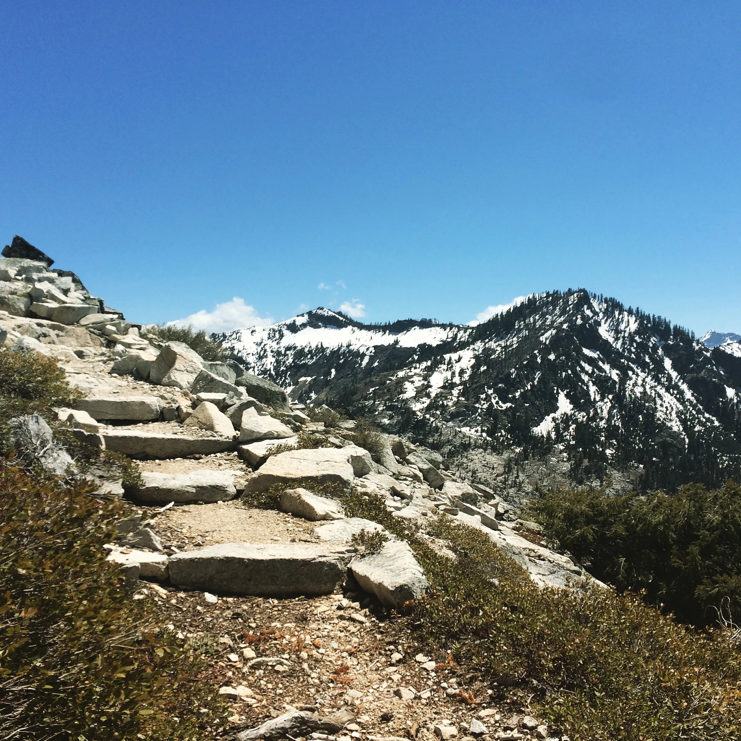 Caribou Lakes Trail to Upper Caribou Lake