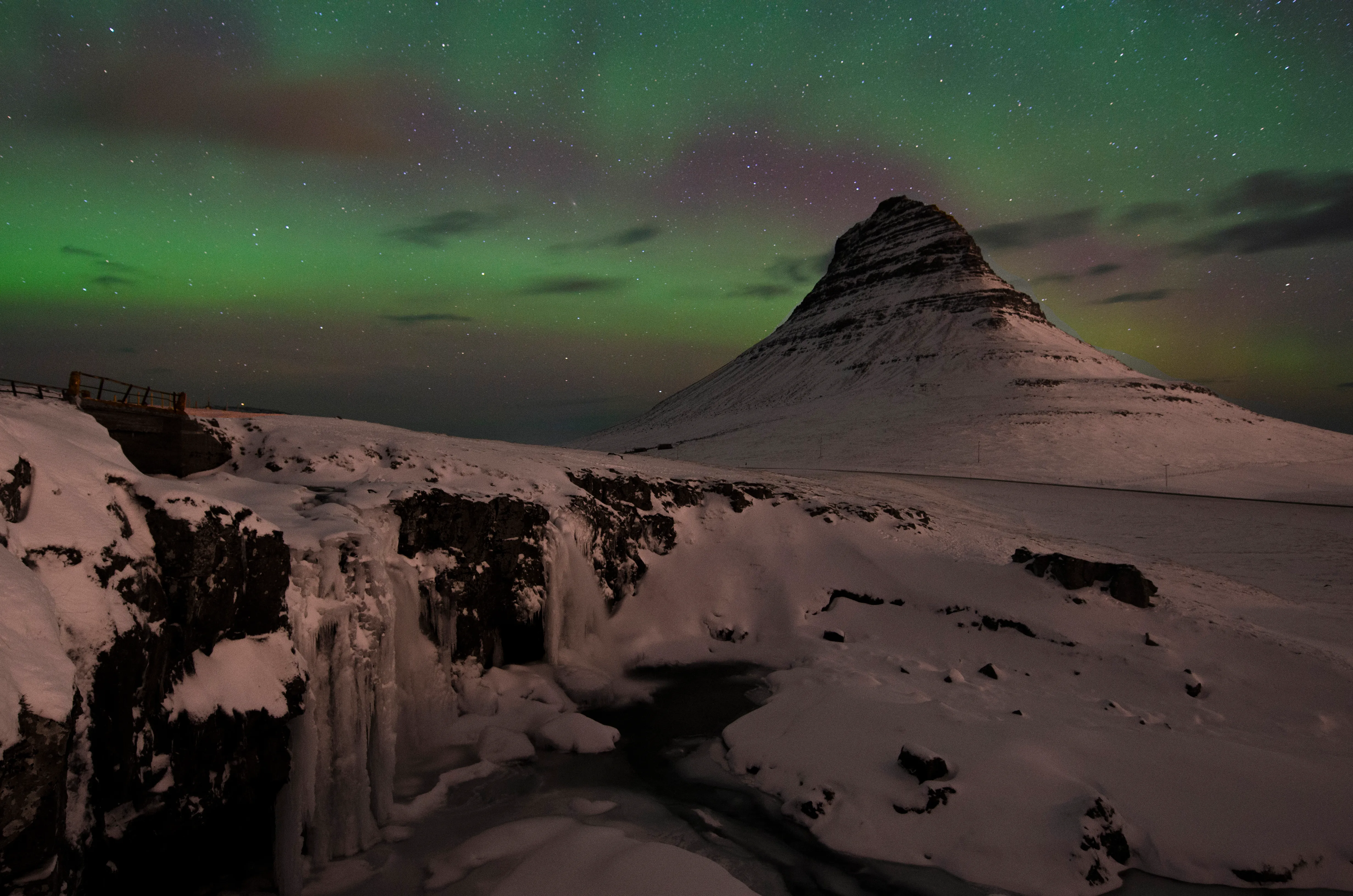 Photograph the Northern Lights at Kirkjufell and Kirkjufellsfoss