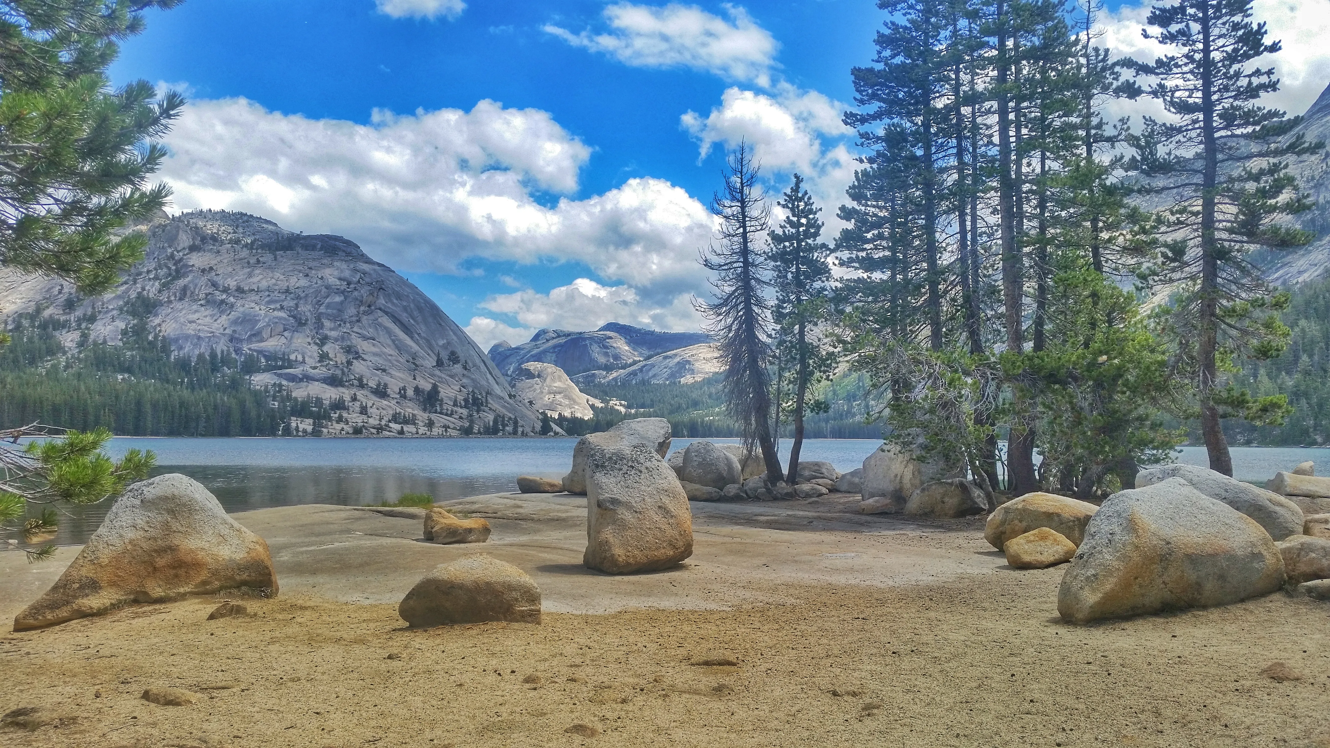 Tenaya Lake