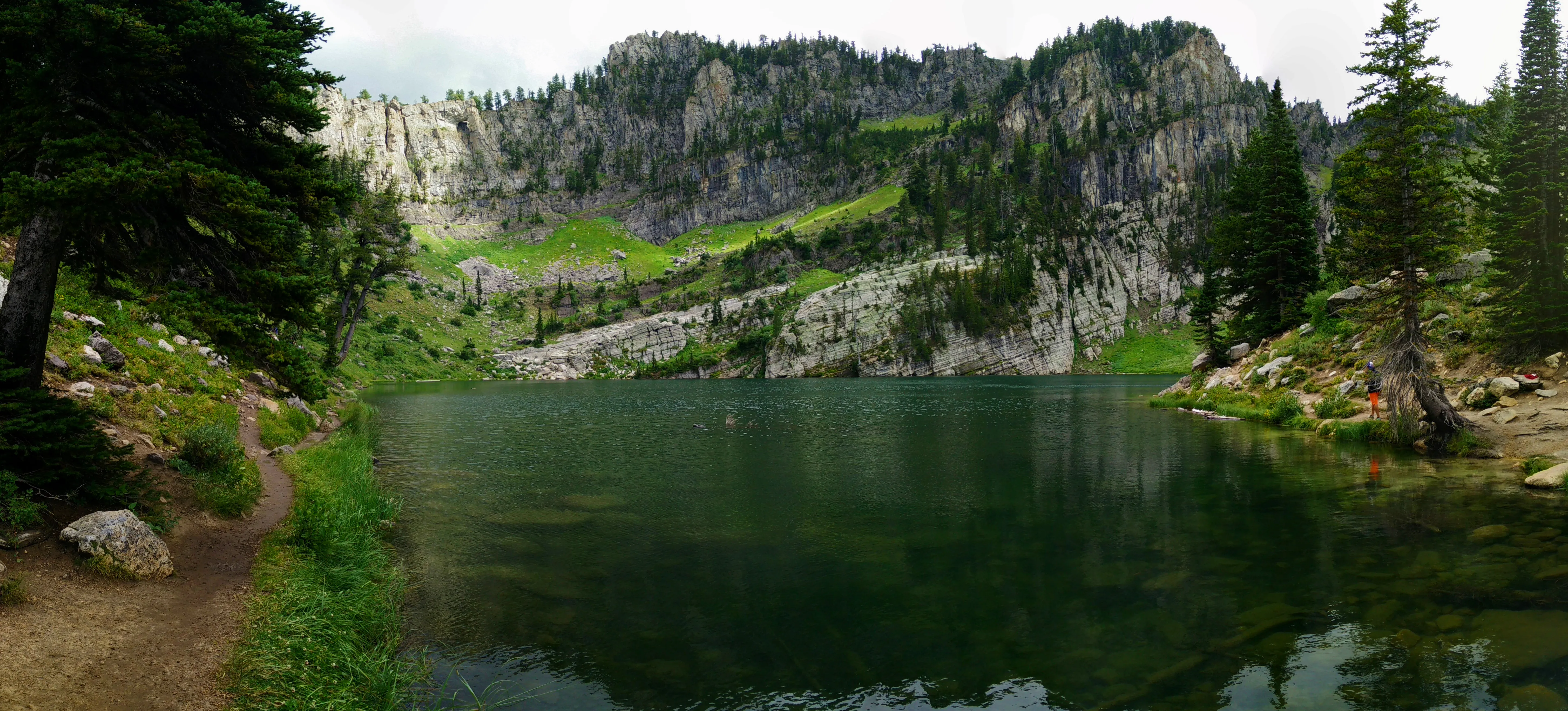 Hike to Bloomington Lake