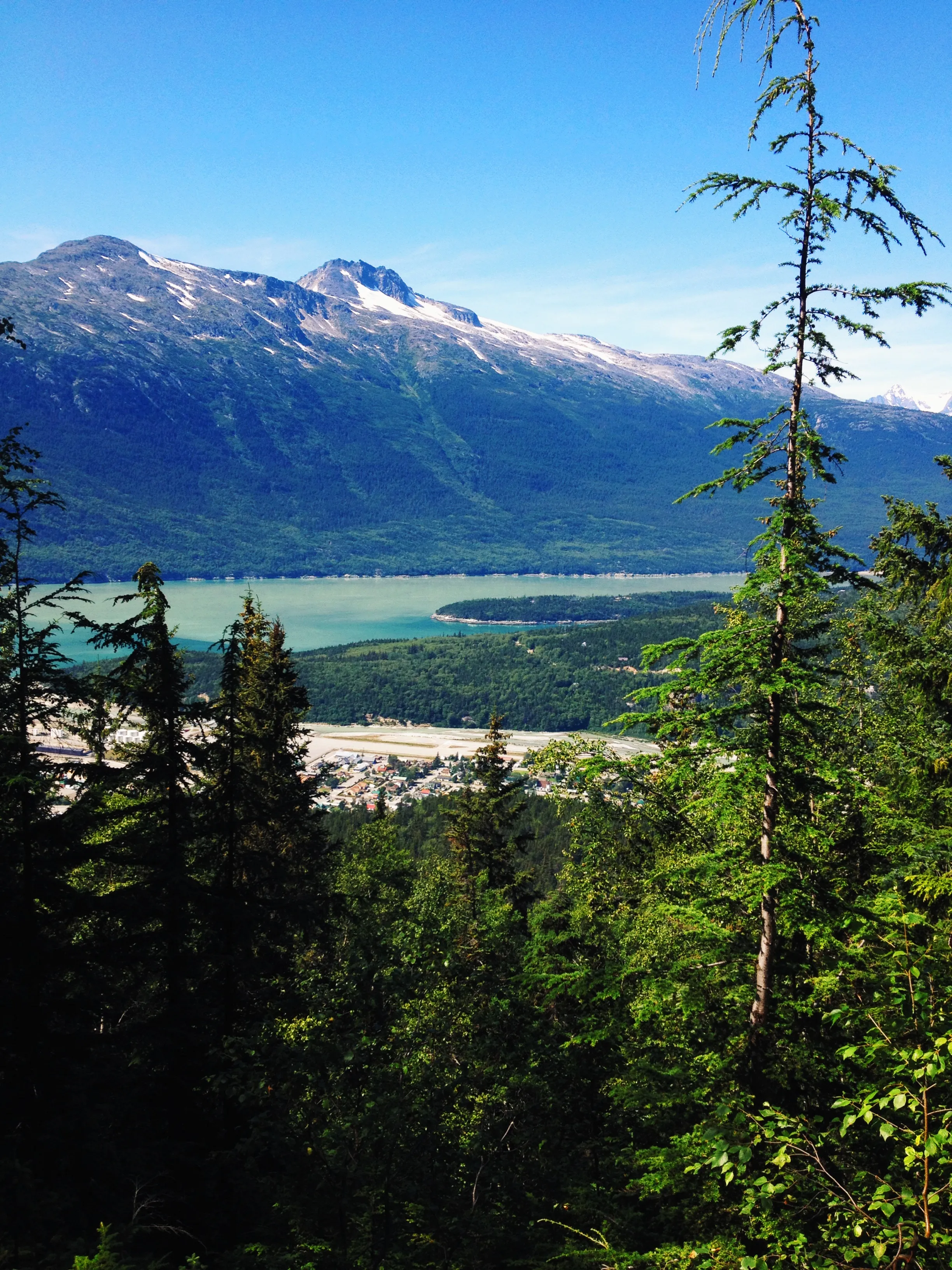 Upper Dewey Lake Trail