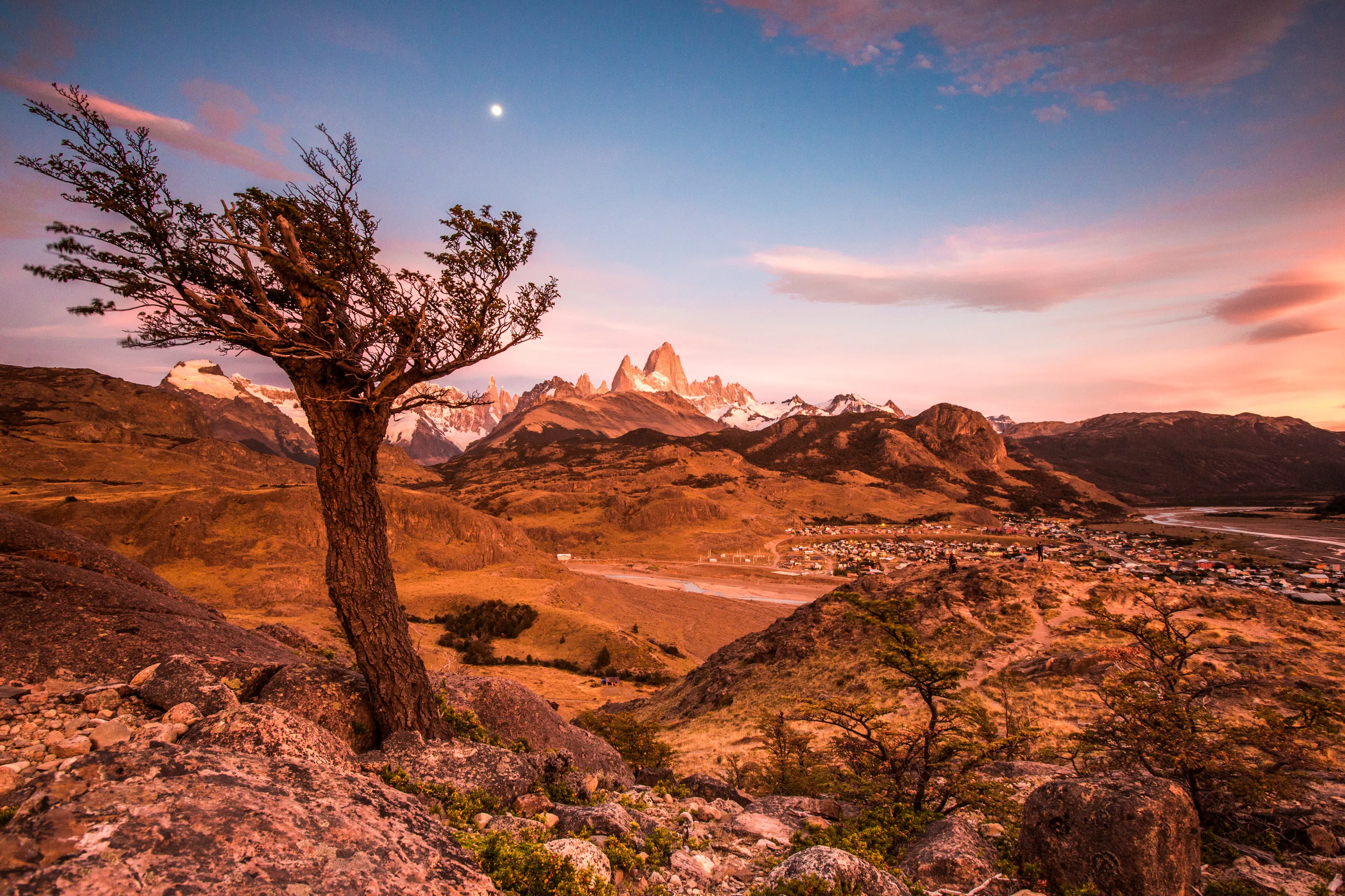 Hike to Mirador Los Condores