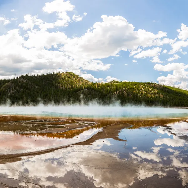 National Park Spotlight: 20 Beautiful Photos From Yellowstone National Park