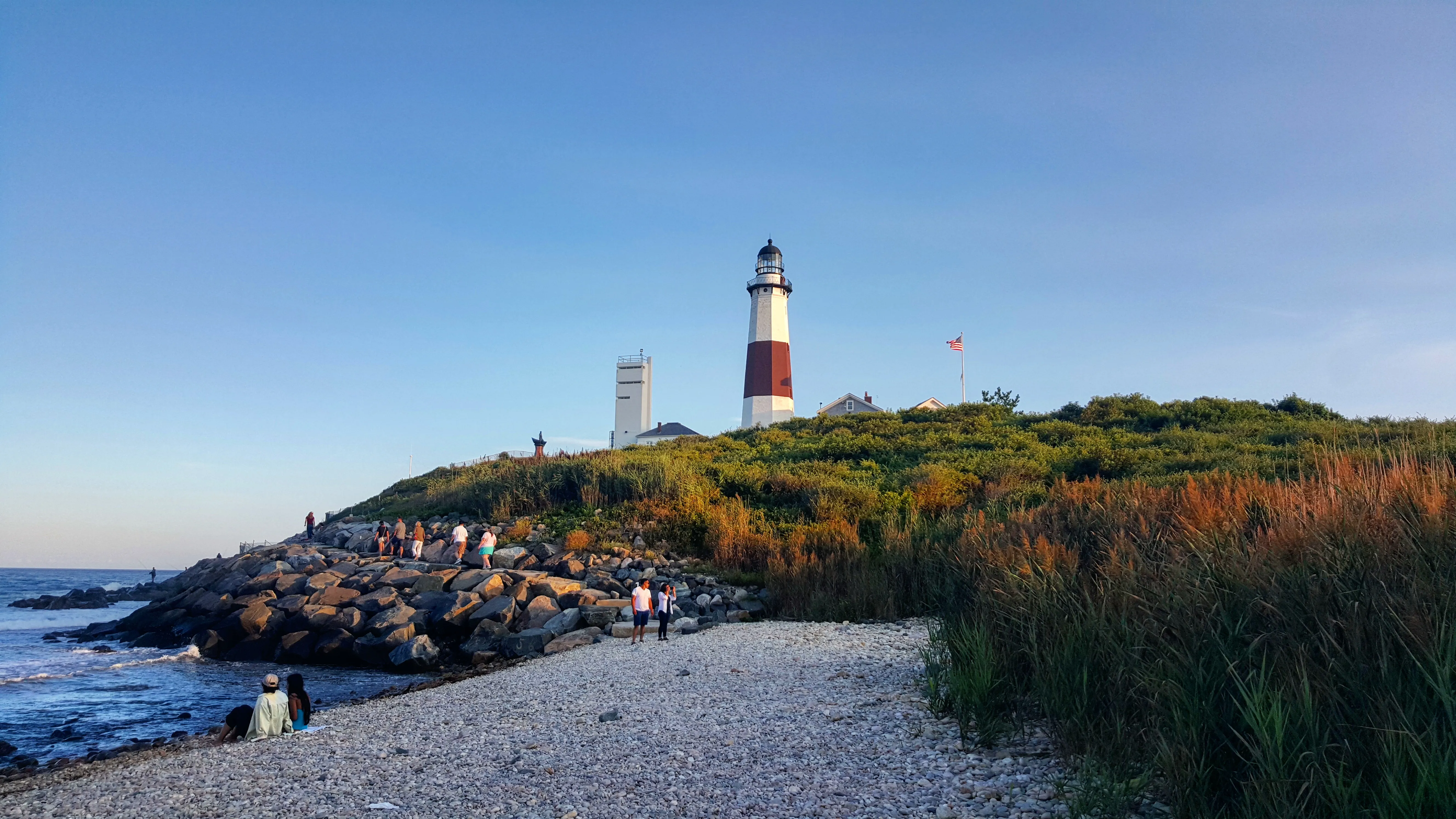 Stroll along the Montauk Point Lighthouse Cliff Walk
