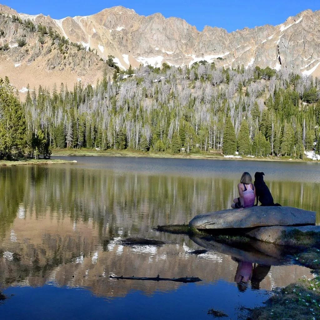 Hike to 4th of July Lake
