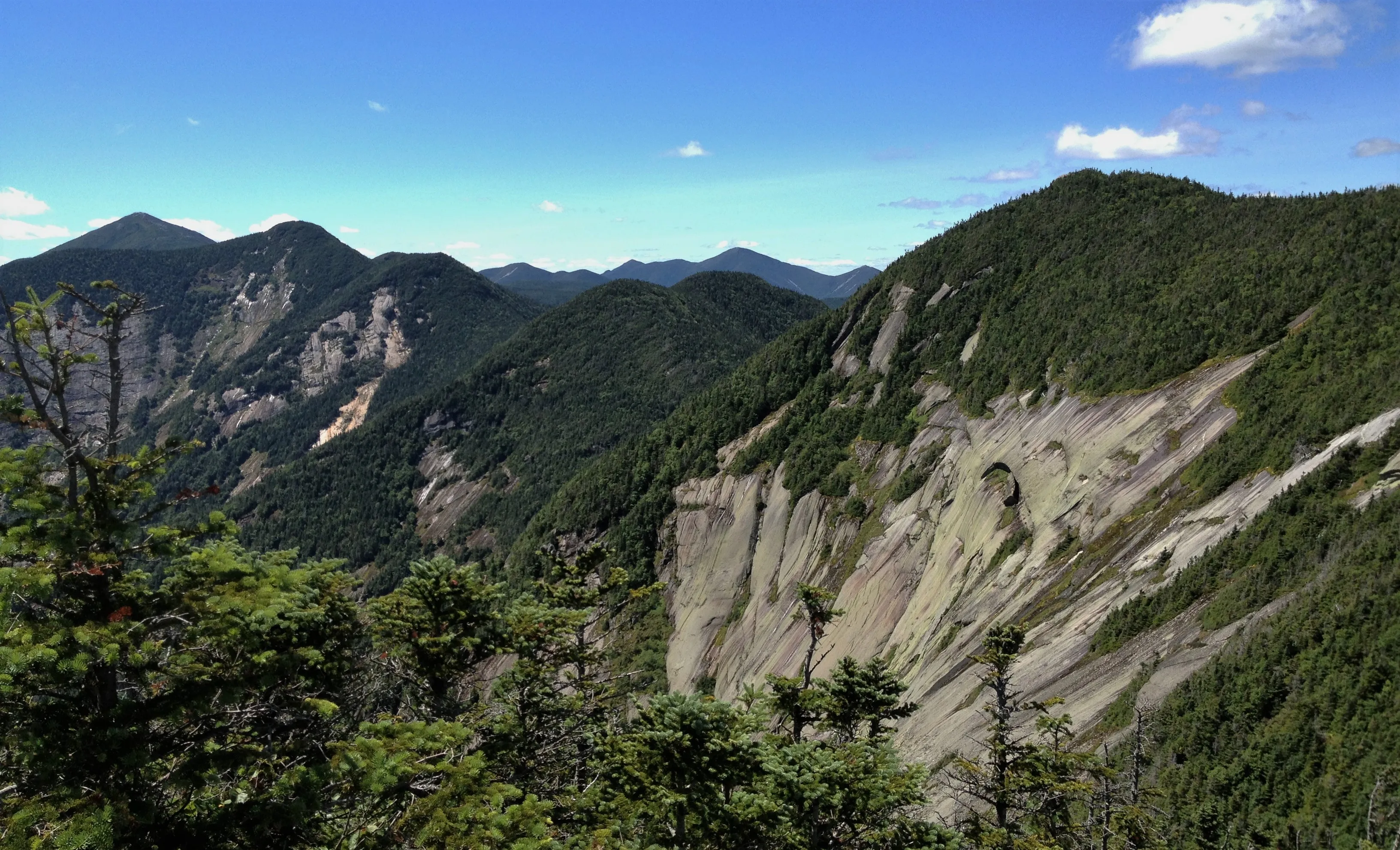 Gothics Mountain, Pyramid Peak, and Sawteeth Mountain via Beaver Meadow Falls 