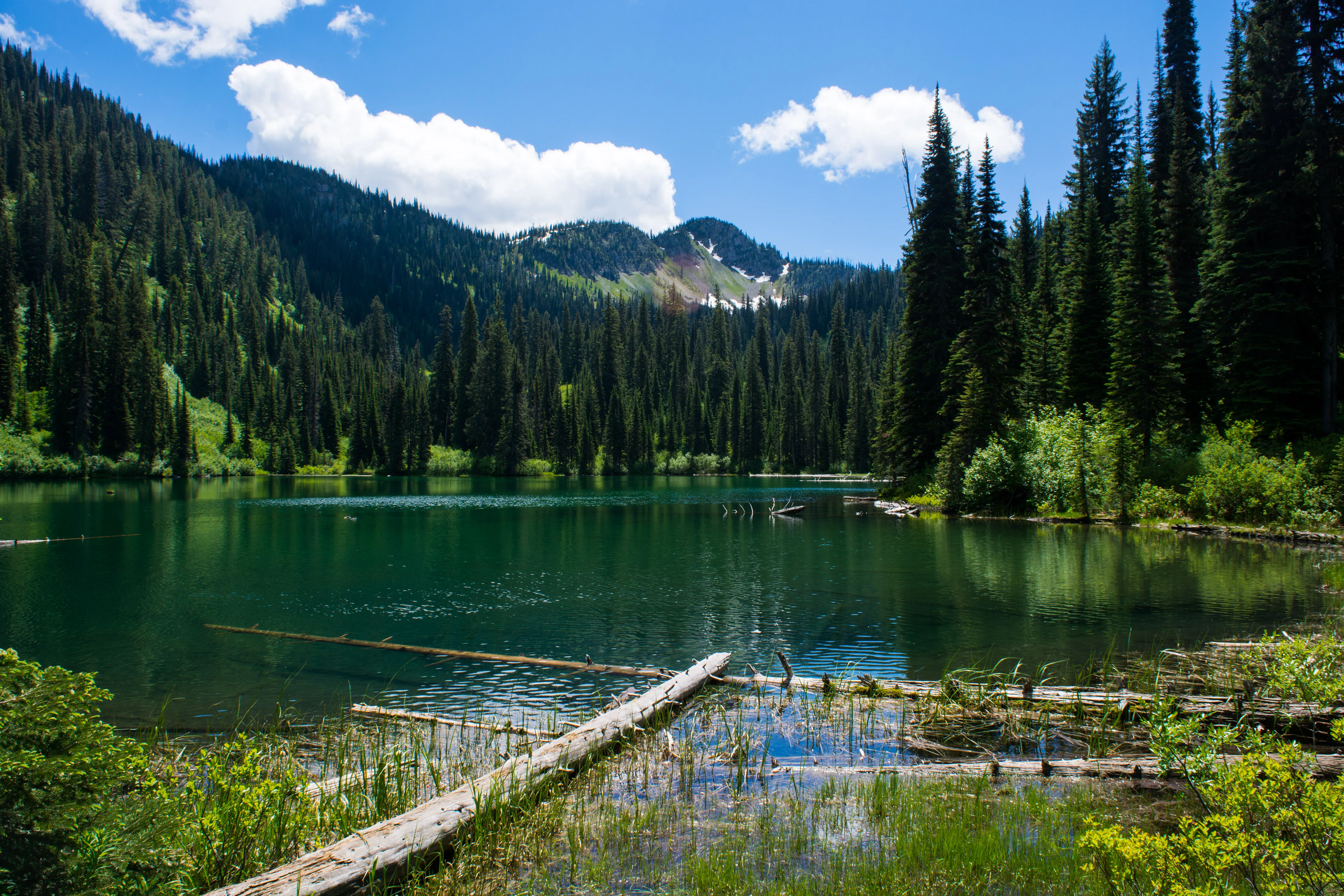 Hike to Bond Lake