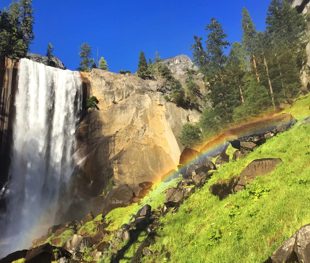 Mist Trail to Vernal Falls