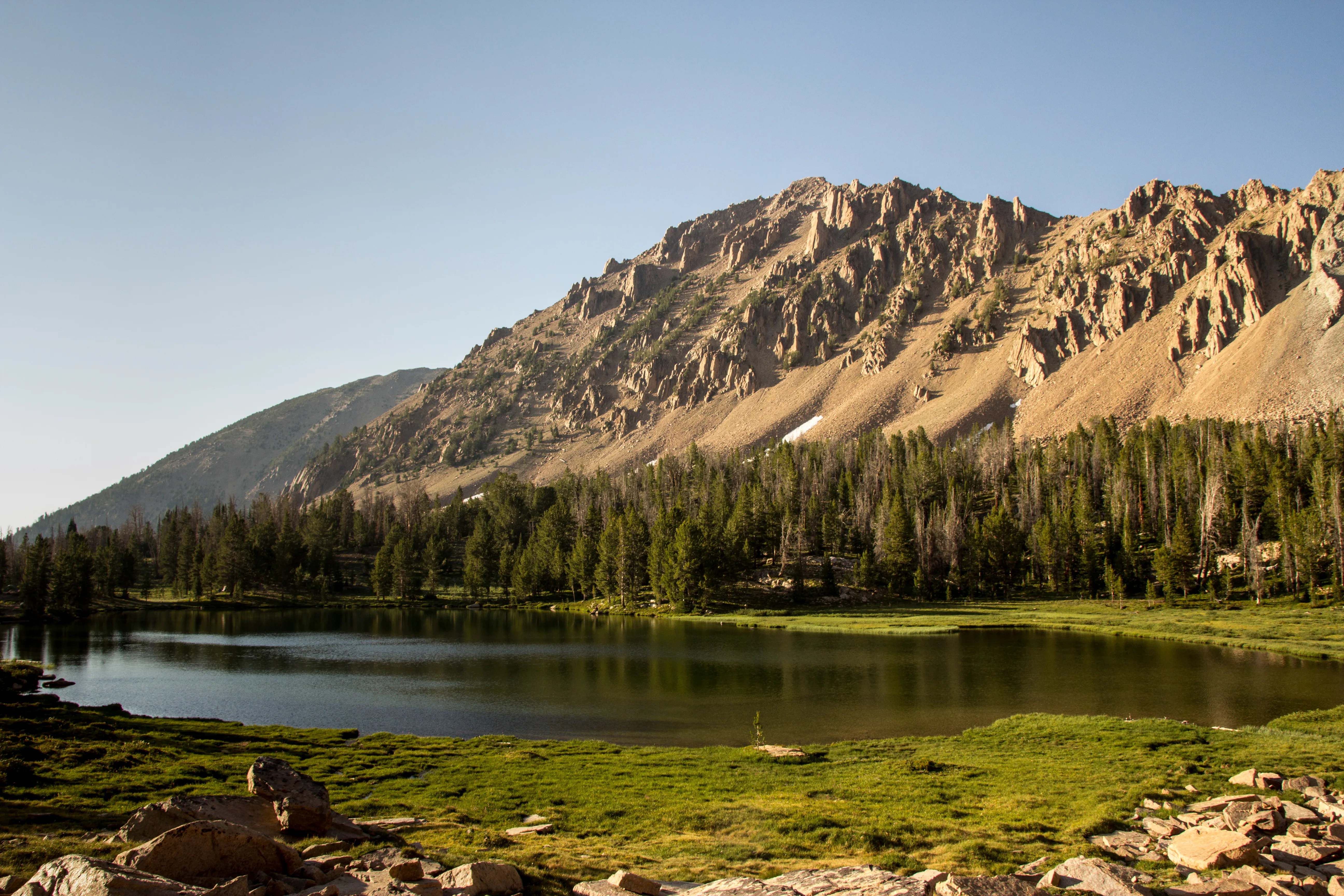 Born Lakes via 4th of July Lake Trailhead