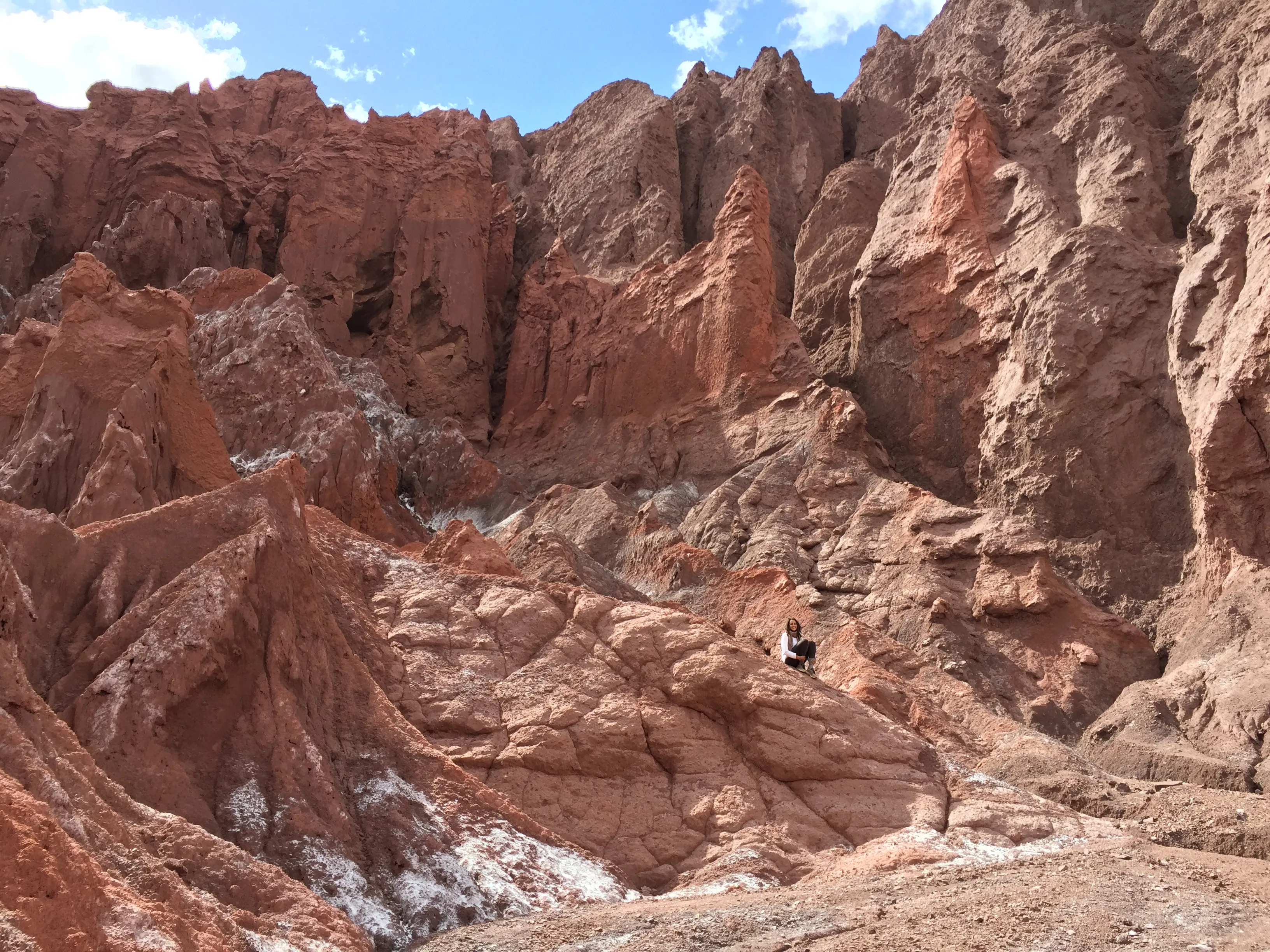 Explore Valle de Arcoiris in San Pedro De Atacama