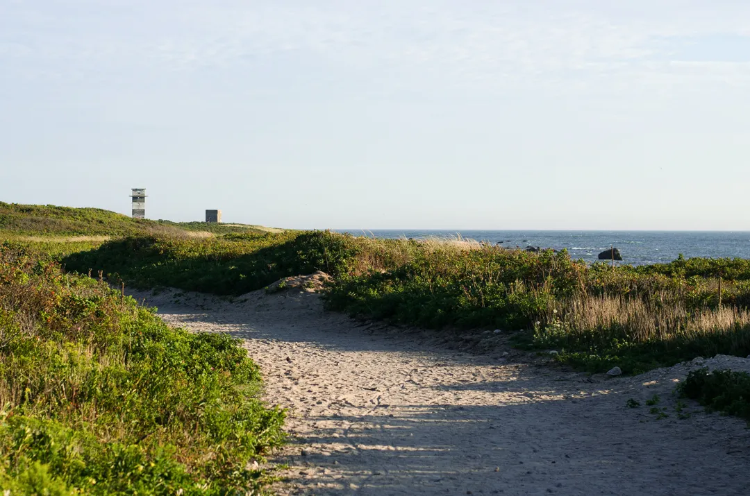 Hike Gooseberry Island