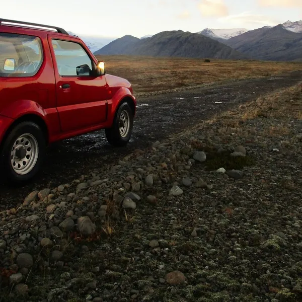 10 Tips for Driving in Iceland