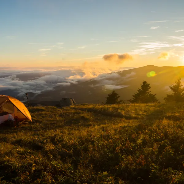 12 Must-Do Backpacking Adventures in North Carolina