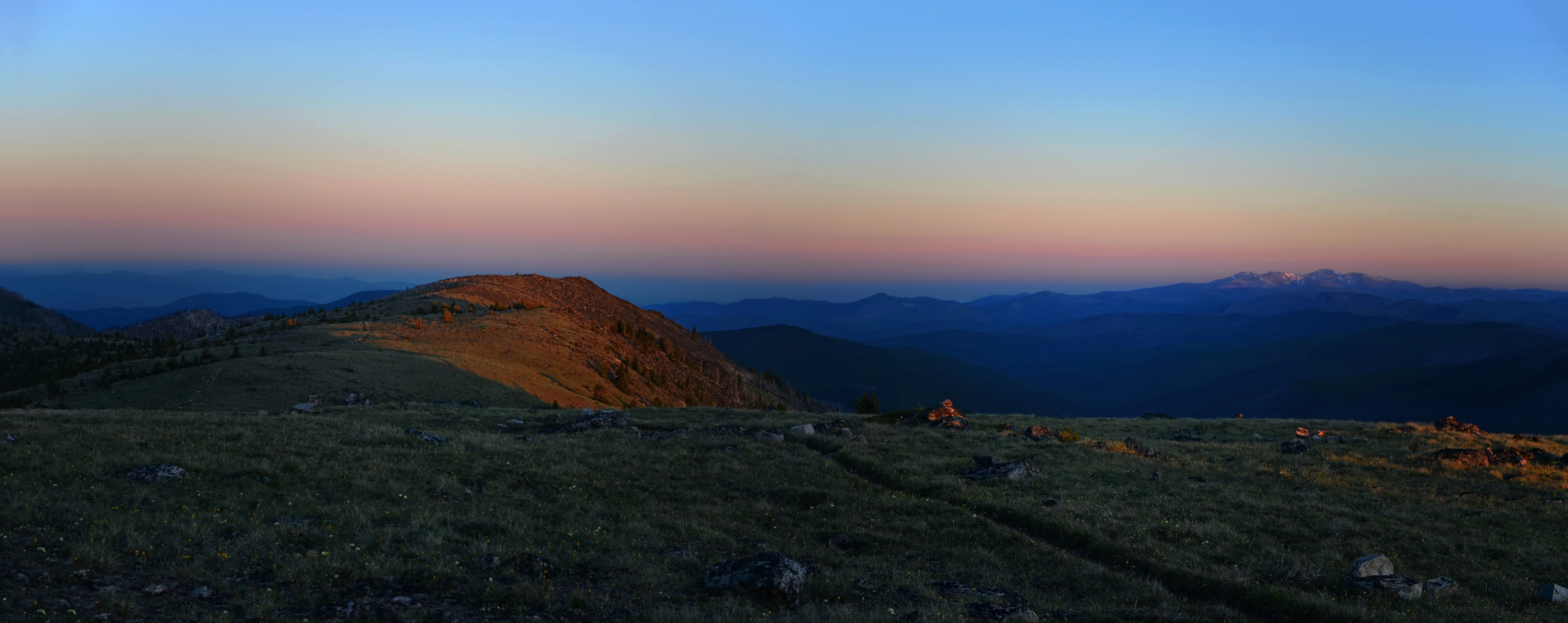 Backpack the Pasayten Wilderness via Iron Gate Trailhead