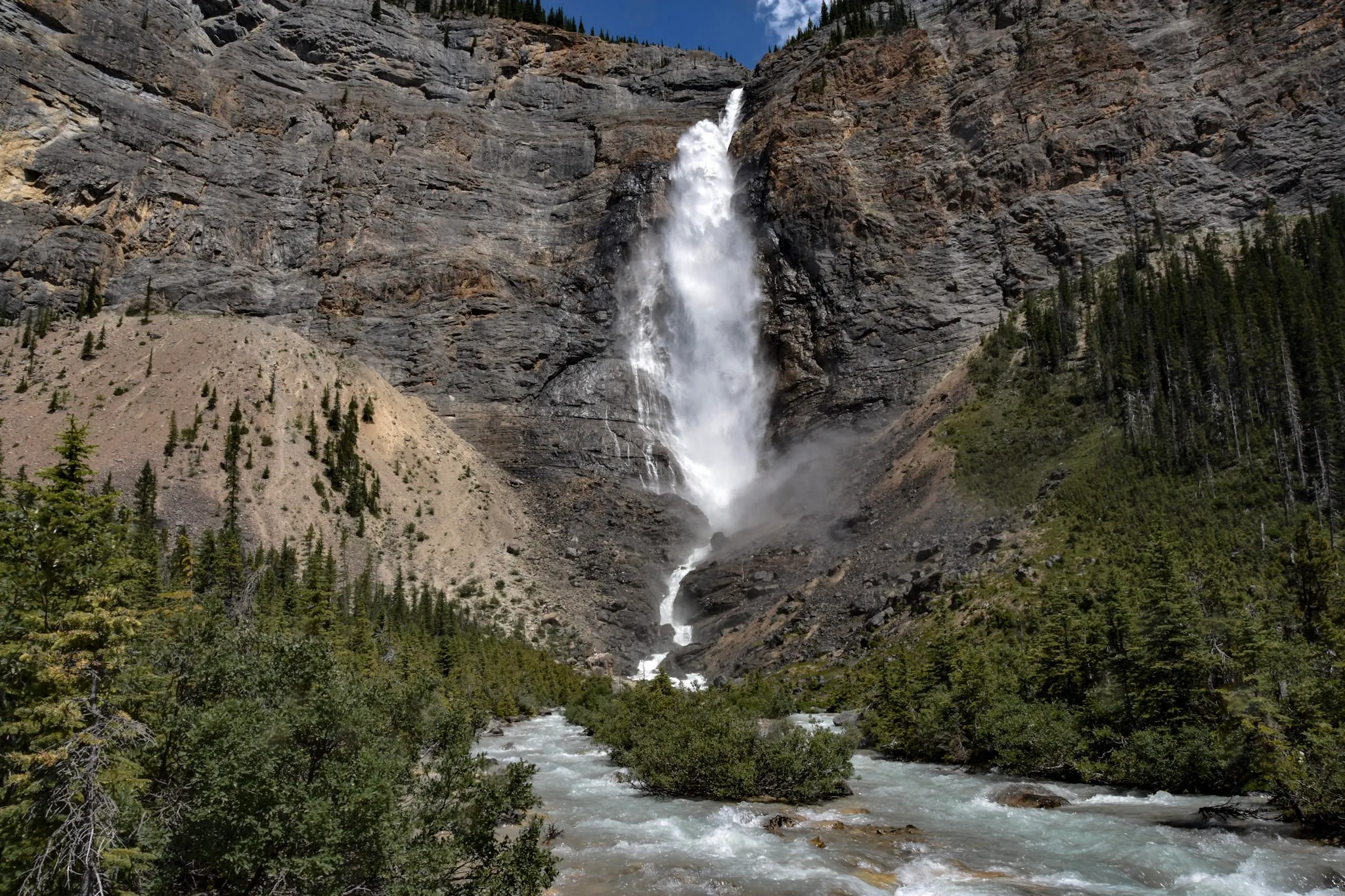 Takakkaw Falls